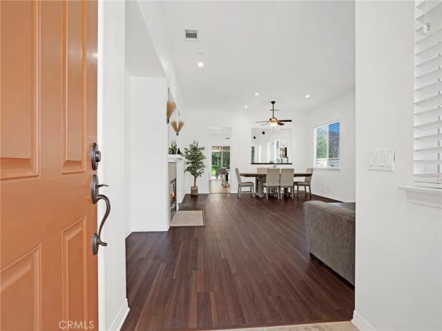 21103 Cross Creek Drive, Saugus, CA 91350