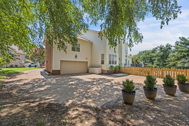 325 Kentons Way, Franklin, TN 37067