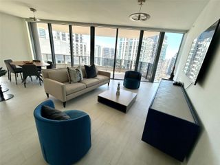 1000 Brickell Plz 4001, Miami, FL 33131