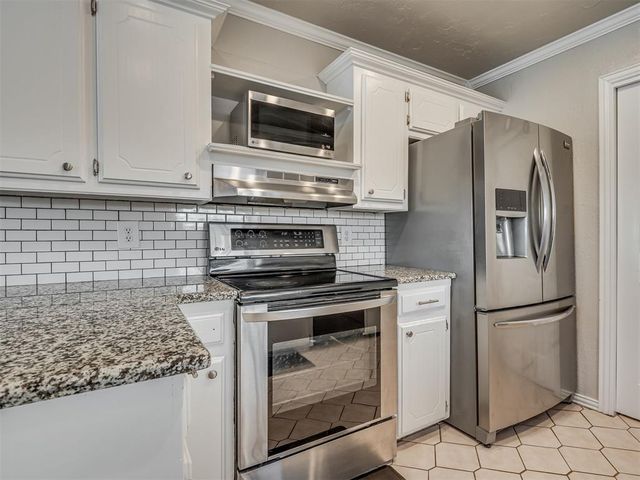 2100 Vanishing Trail, Edmond, OK 73013