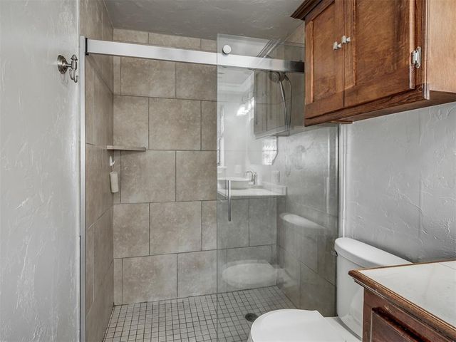 2100 Vanishing Trail, Edmond, OK 73013