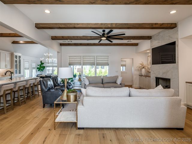 6717 E 128th Street S, Bixby, OK 74008