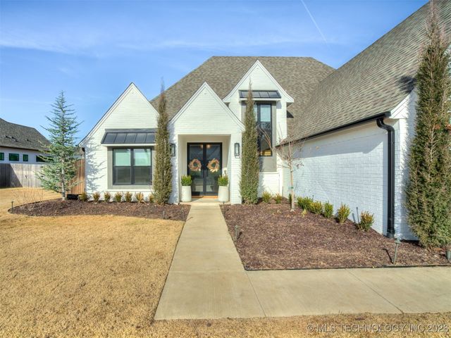 6717 E 128th Street S, Bixby, OK 74008