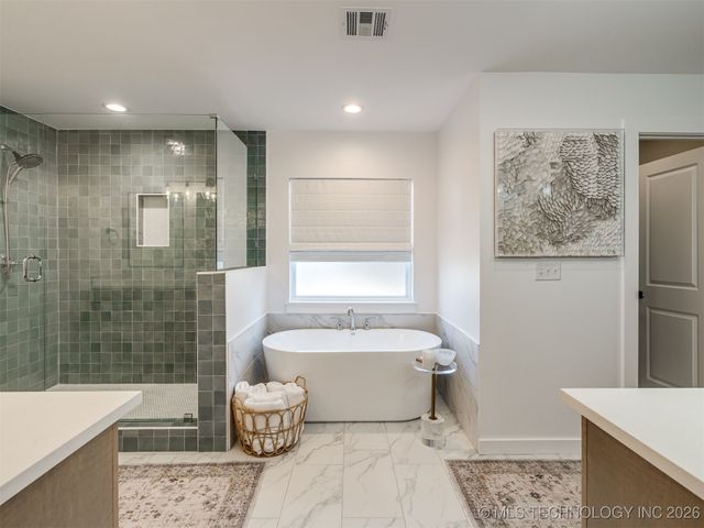 6717 E 128th Street S, Bixby, OK 74008