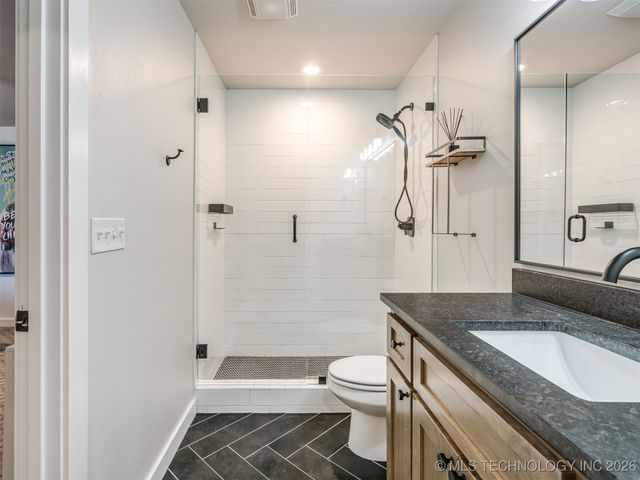 6717 E 128th Street S, Bixby, OK 74008