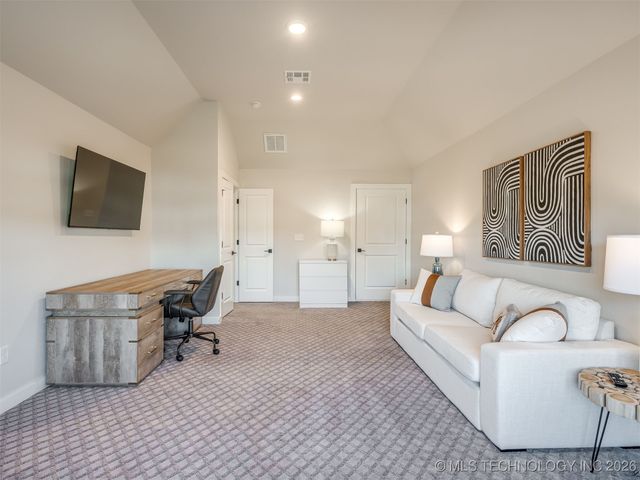 6717 E 128th Street S, Bixby, OK 74008