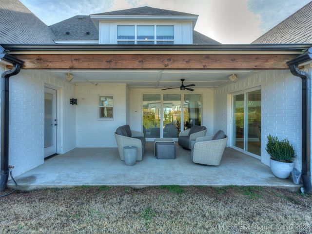 6717 E 128th Street S, Bixby, OK 74008