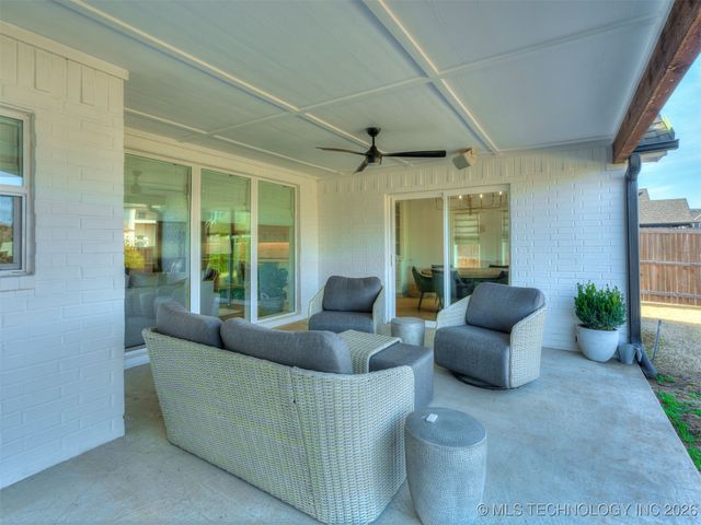 6717 E 128th Street S, Bixby, OK 74008