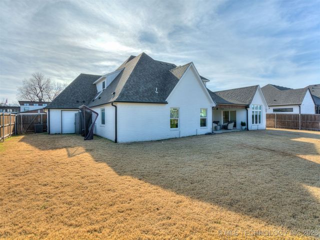 6717 E 128th Street S, Bixby, OK 74008