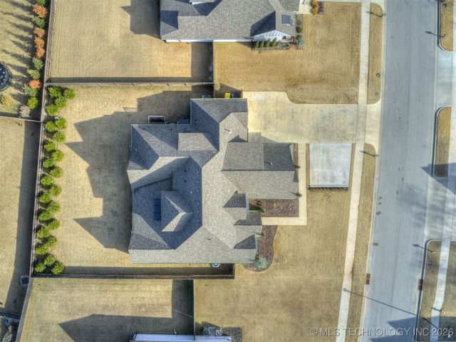 6717 E 128th Street S, Bixby, OK 74008