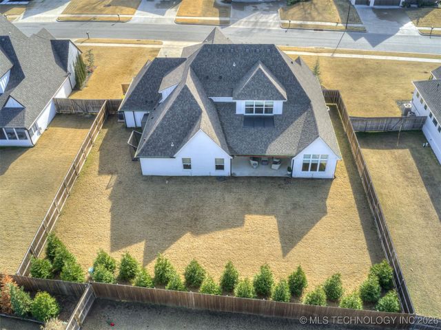 6717 E 128th Street S, Bixby, OK 74008