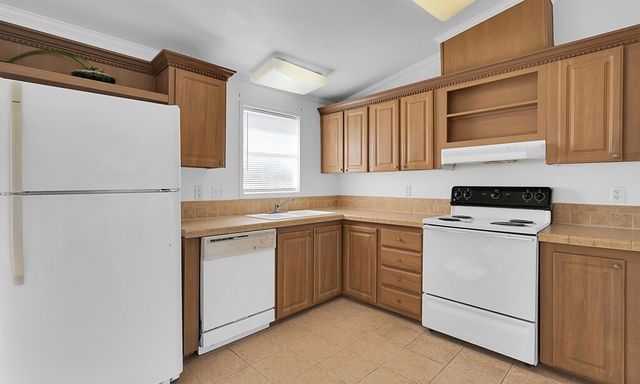 557 County Road 2560, Walnut Springs, TX 76690