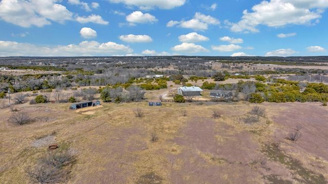 557 County Road 2560, Walnut Springs, TX 76690
