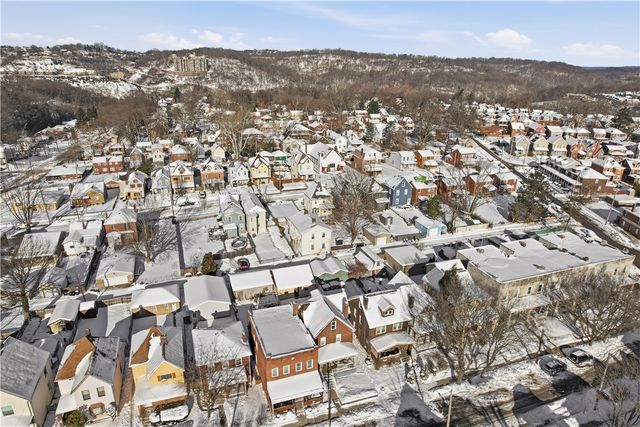 7017 Blackhawk Street, Swissvale, PA 15218