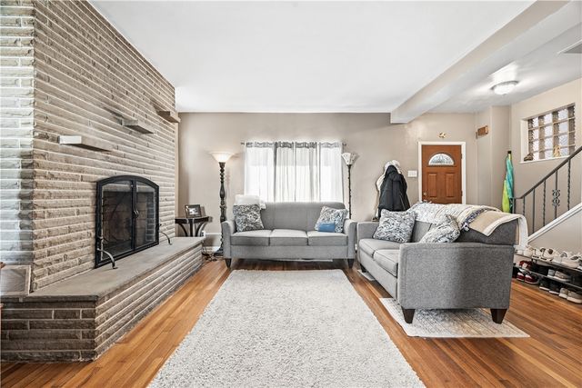 7017 Blackhawk Street, Swissvale, PA 15218