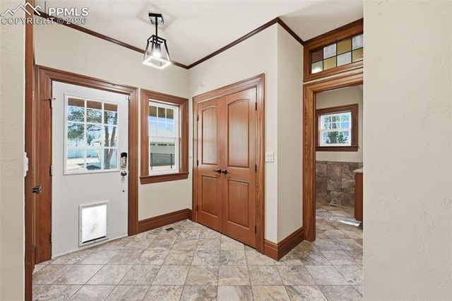 1411 Mesa Avenue, Colorado Springs, CO 80906