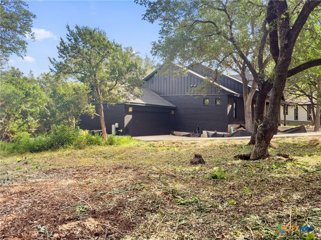105 Yaupon Court, San Marcos, TX 78666