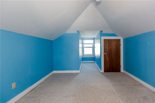 9 Chestnut Avenue, Cranston, RI 02910