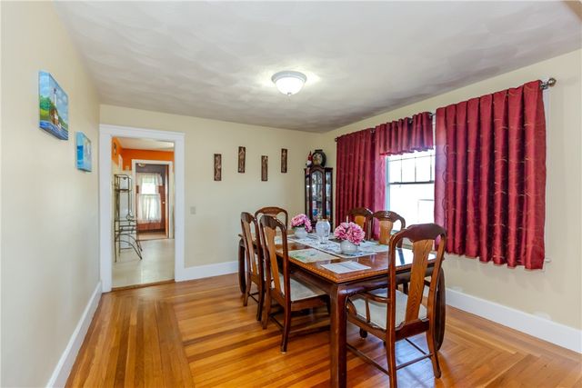 9 Chestnut Avenue, Cranston, RI 02910