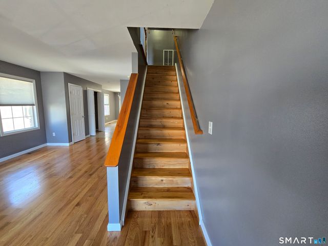 148 Granfield Avenue, Bridgeport, CT 06610