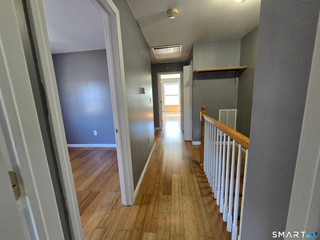 148 Granfield Avenue, Bridgeport, CT 06610