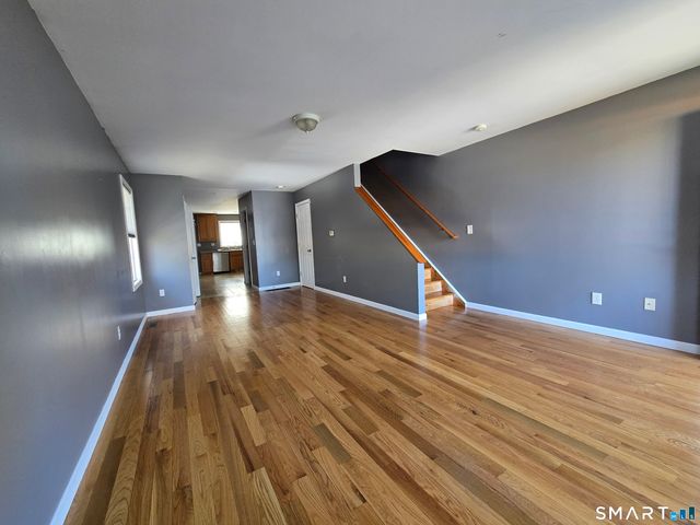 148 Granfield Avenue, Bridgeport, CT 06610