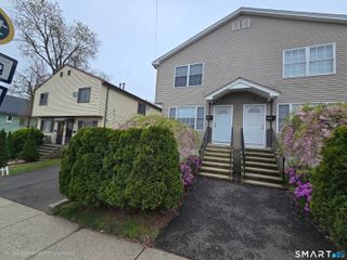 148 Granfield Avenue, Bridgeport, CT 06610