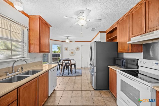 306 Barber Drive, Copperas Cove, TX 76522