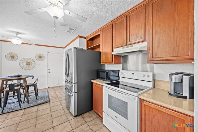 306 Barber Drive, Copperas Cove, TX 76522