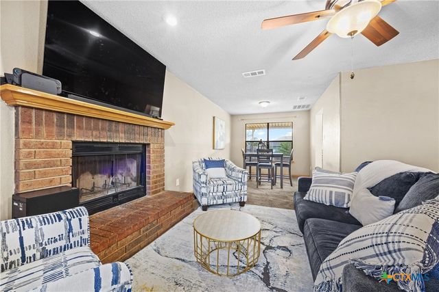 306 Barber Drive, Copperas Cove, TX 76522