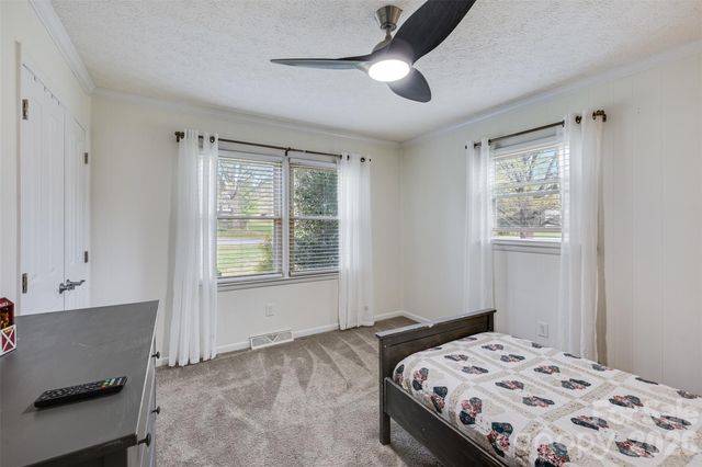 4022 Lynn Circle, Shelby, NC 28152