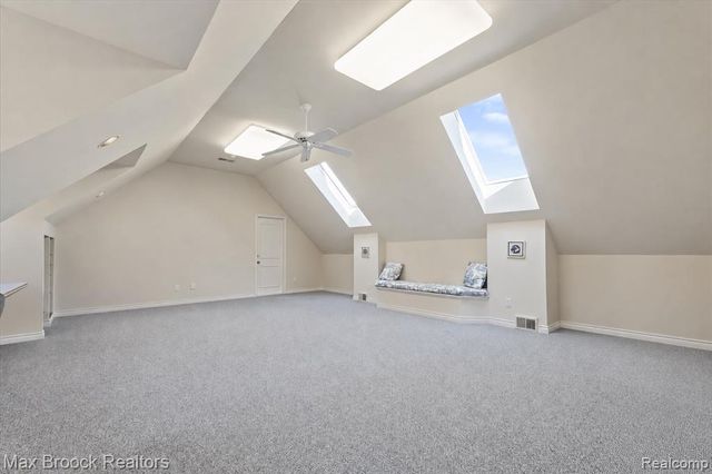 1832 Long Lake Shore Drive, Bloomfield Hills, MI 48302