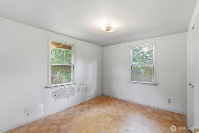 11716 16th Avenue NE, Seattle, WA 98125