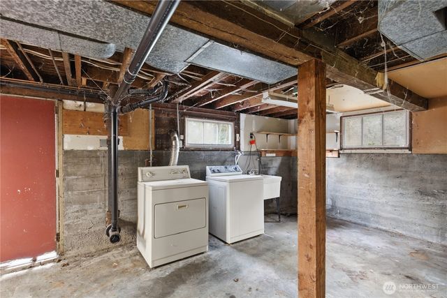 11716 16th Avenue NE, Seattle, WA 98125