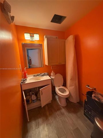 4008 N 30th Ave, Hollywood, FL 33020