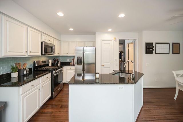 11539 BERTRAM ST, Woodbridge, VA 22192