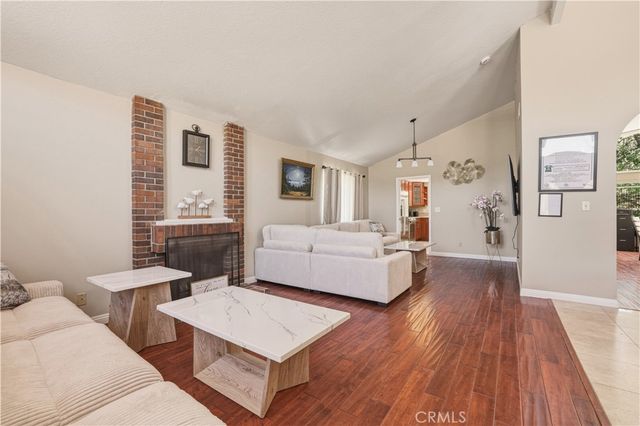 11841 Laughton, Porter Ranch, CA 91326