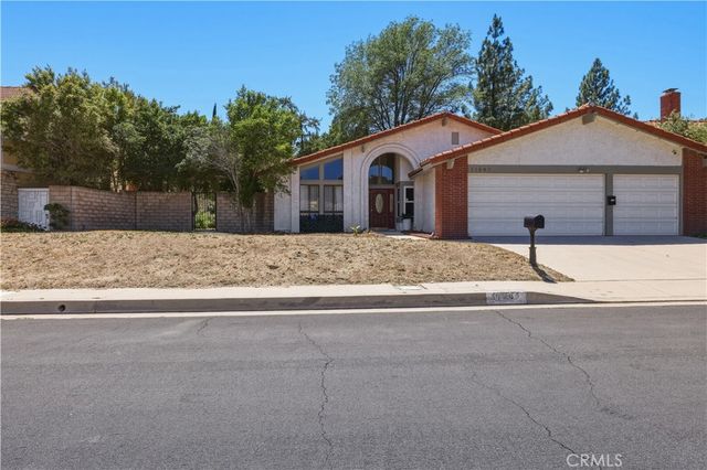 11841 Laughton, Porter Ranch, CA 91326