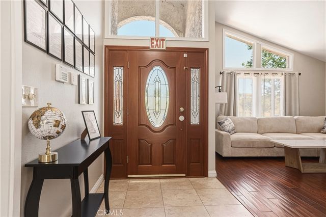 11841 Laughton, Porter Ranch, CA 91326