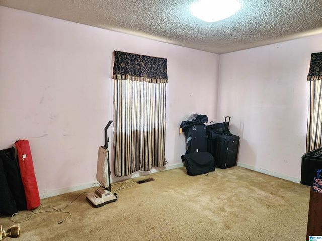 47 15TH AVENUE W, Birmingham, AL 35204