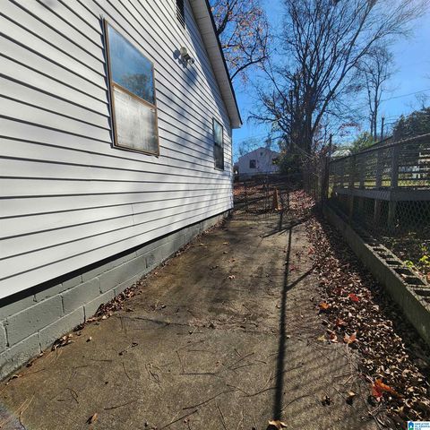 47 15TH AVENUE W, Birmingham, AL 35204