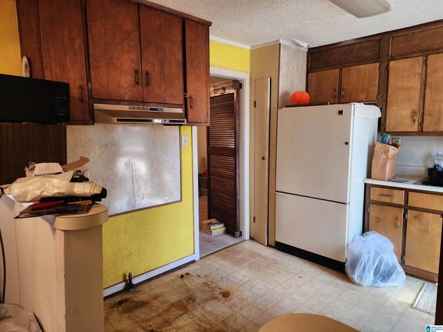 47 15TH AVENUE W, Birmingham, AL 35204