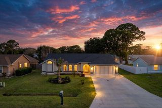 270 Avens Road NE, Palm Bay, FL 32907