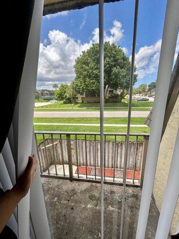 4606 Cherry Road, West Palm Beach, FL 33417