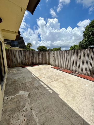 4606 Cherry Road, West Palm Beach, FL 33417