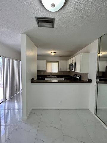 4606 Cherry Road, West Palm Beach, FL 33417
