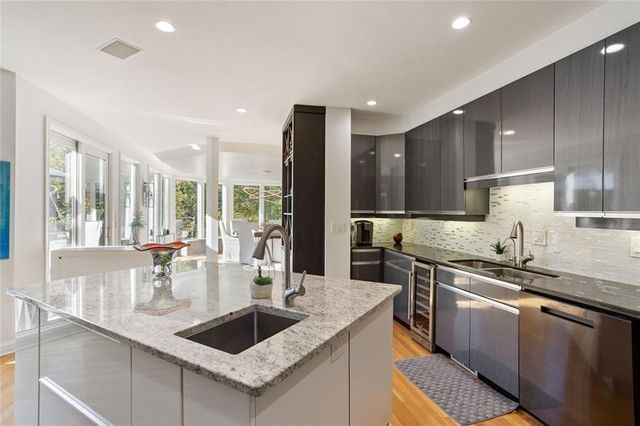 3906 Paces Ferry NW Road, Atlanta, GA 30327