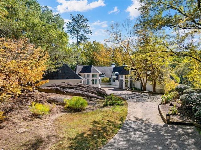 3906 Paces Ferry NW Road, Atlanta, GA 30327