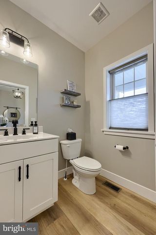 3004 MORNING THISTLE CT, East Petersburg, PA 17520