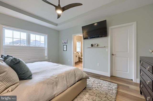 3004 MORNING THISTLE CT, East Petersburg, PA 17520